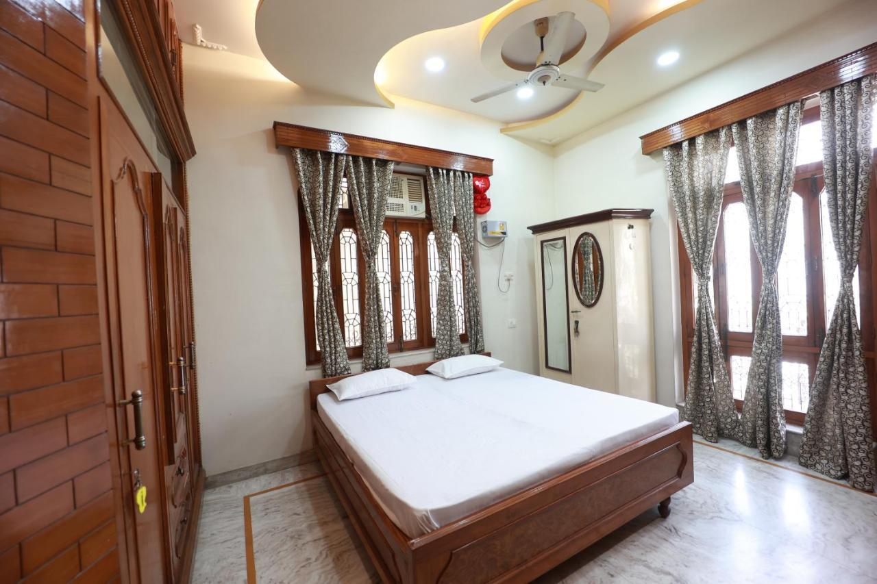 Kapoor Sahab Homestay : It'S A Home Away From Home. Varanasi Eksteriør bilde