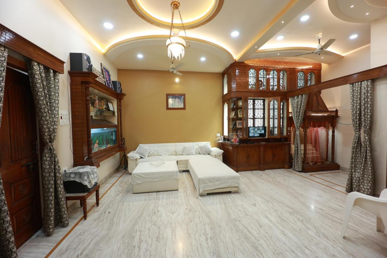 Kapoor Sahab Homestay : It'S A Home Away From Home. Varanasi Eksteriør bilde