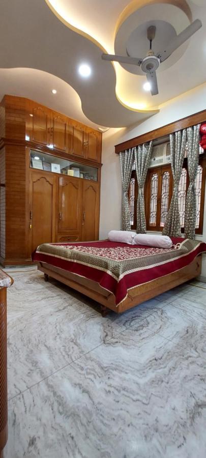 Kapoor Sahab Homestay : It'S A Home Away From Home. Varanasi Eksteriør bilde